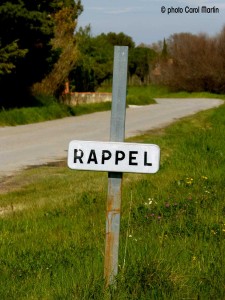 panneau-rappel-carol-martin-arles-photographies