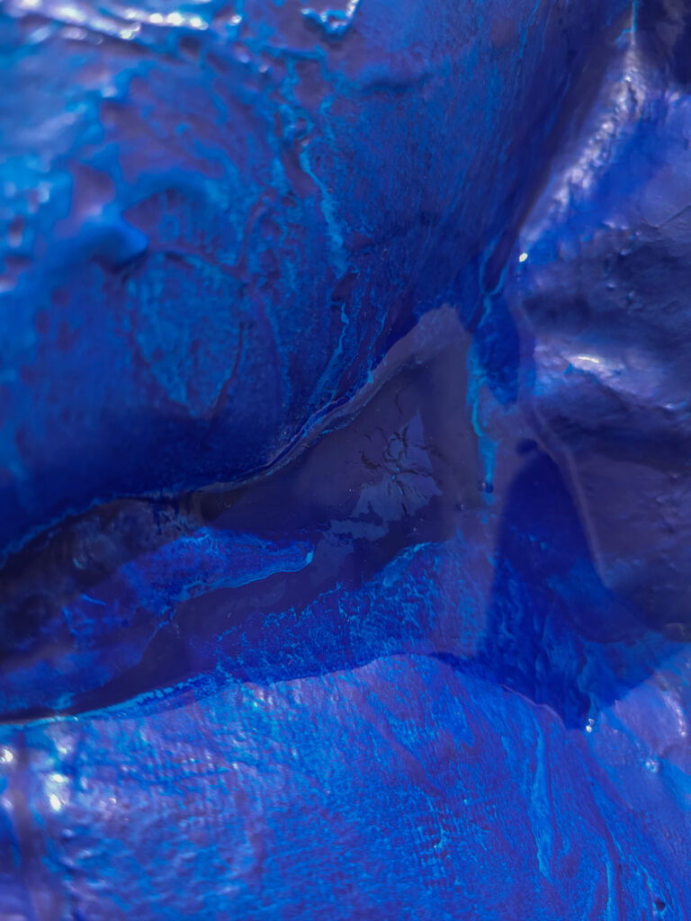 Extrait d'une œuvre de l'exposition HHO, l'eau de là par AECP.