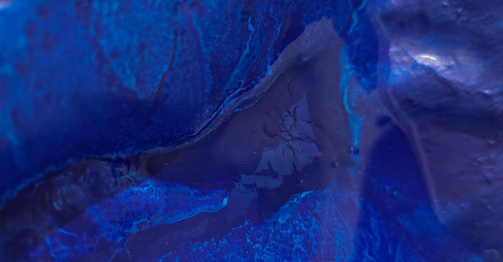 Extrait d'une œuvre de l'exposition HHO, l'eau de là par AECP.